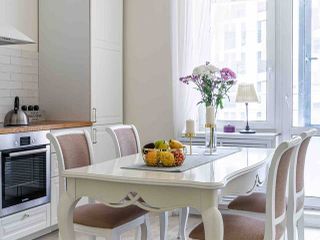 52m2 apartment 10 min away from Nevsky