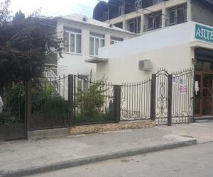 Guest house on Sosnalieva 12 Gagra Abkhazia