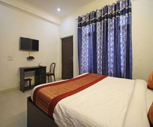 OYO 7526 Rising Star Sec 45 Gurgaon India