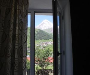 Inga Guest House Stepantsminda Georgia