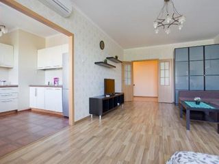 Hello apartment on Kolomyajskiy prospekt 26