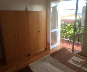 Jure Erceg Apartment Starigrad Croatia