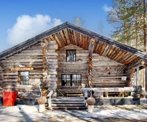 Holiday Home HankisÃ¤Ã¤ski Yllasjarvi Finland