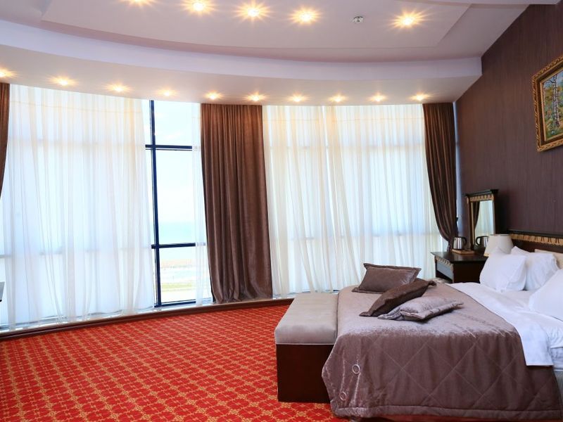 Hotel Photo 9
