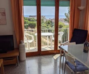 Apartamentos Juan Jose Lloret de Mar Spain