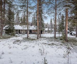 Holiday Home Harpan maja/mesimarja Akaslompolo Finland