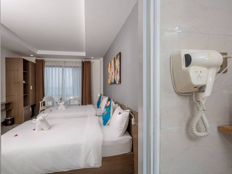 Hotel Photo 10