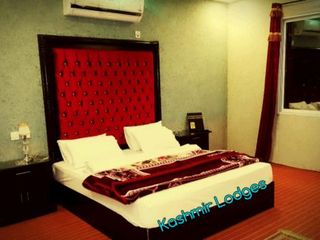Фото отеля Hotel Kashmir Lodge