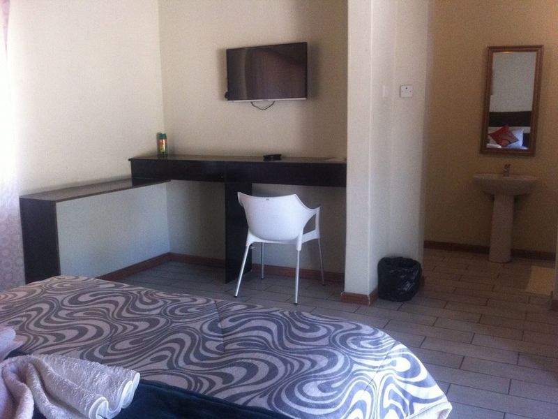 Hotel Photo 8