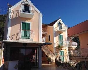 Oasis Apartments Argostoli Greece