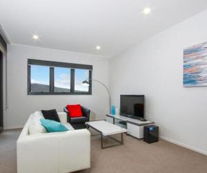 Accommodate Canberra - IQ Smart Apartments Braddon Australia