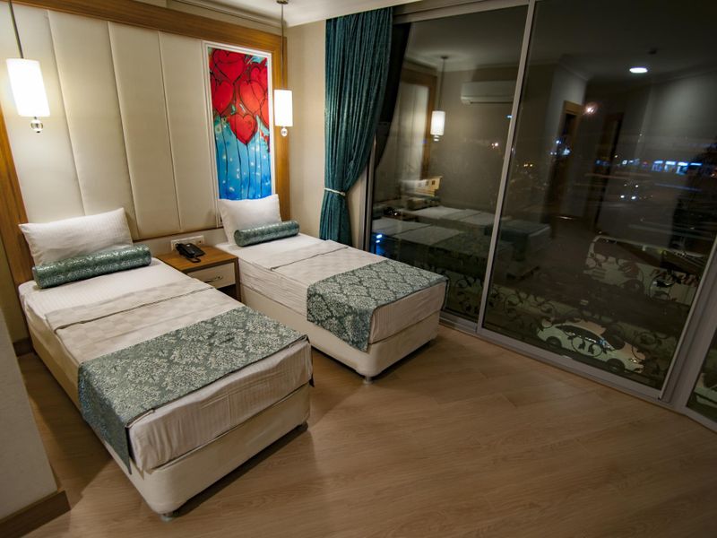 Hotel Photo 4