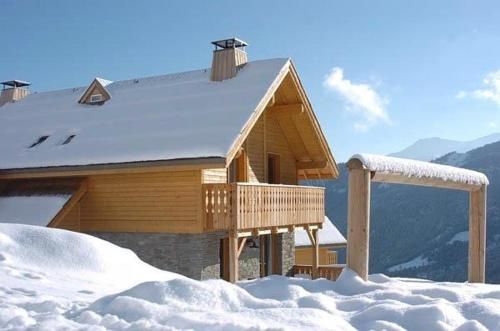 Chalets de Praroustan by Actisource