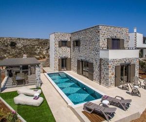 Gregory Villa avec piscine privée près de la mer Kato Gouves Greece