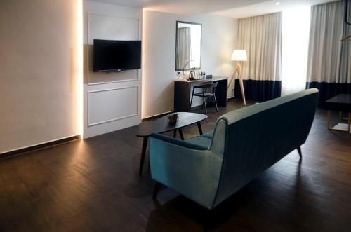 Hotel Photo 8