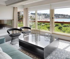 Playa de La Concha 10 by FeelFree Rentals San Sebastian Spain