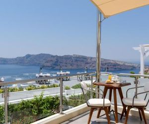 Enalion White Suites Oia Oia Greece