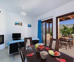 Gardenia-Shiny Retreat with Pool Vamos Greece