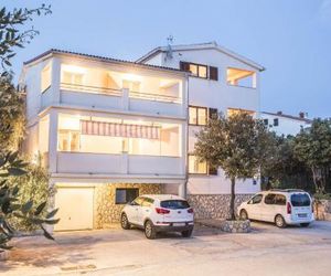 Apartments with a parking space Mandre (Pag) - 12722 Kolan Croatia