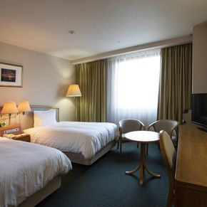 NearBy Hotel