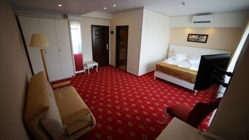 Hotel Photo 11