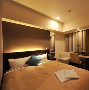 NearBy Hotel