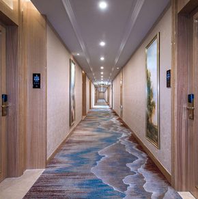 NearBy Hotel