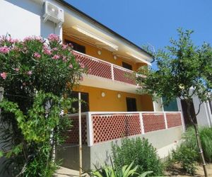 Apartments Čubranić Baska Croatia