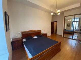 Apartment on Nevsky prospect 13