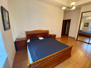 Apartment on Nevsky prospect 13