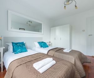 Unit Short Rent Apartment by Warsaw Metro Station Warsaw Poland