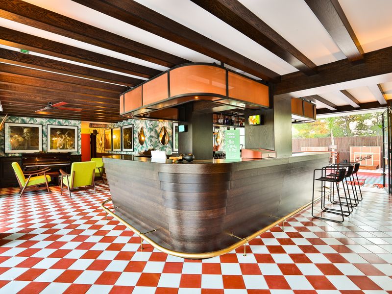 Hotel Photo 16