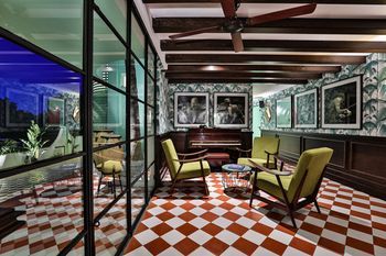 Hotel Photo 7