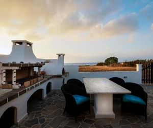 Nautilus Beach House Tholos Greece