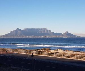 Blouberg Luxury Beachfront Apartment Bloubergstrand South Africa