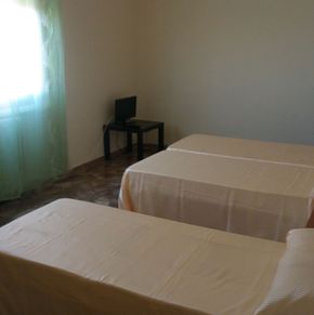 NearBy Hotel