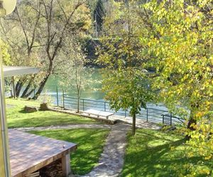 Holiday Homer Kuća na obali Vrbasa Banja Luka Bosnia And Herzegovina