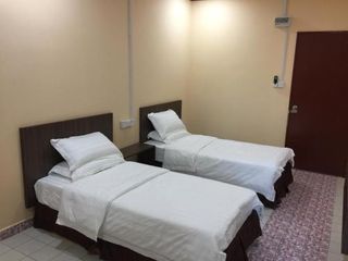 Hotel pic Indah Inn