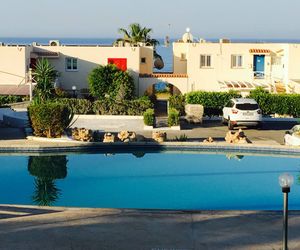 Townhouse Coral Bay Village Peyia Cyprus