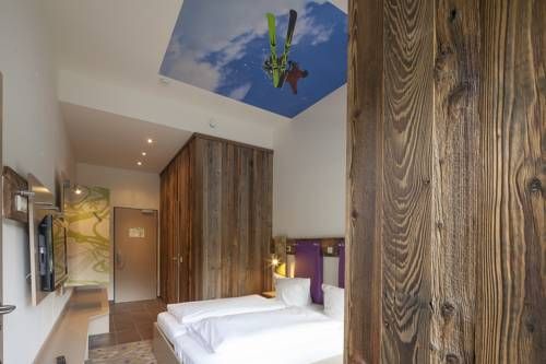 Hotel Photo 3