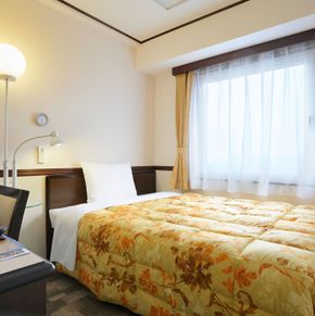 NearBy Hotel