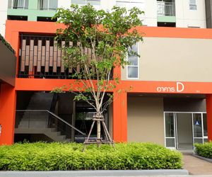 Quiet, Safe Entire Apartment Near BTS Bearing Samut Prakan City Thailand