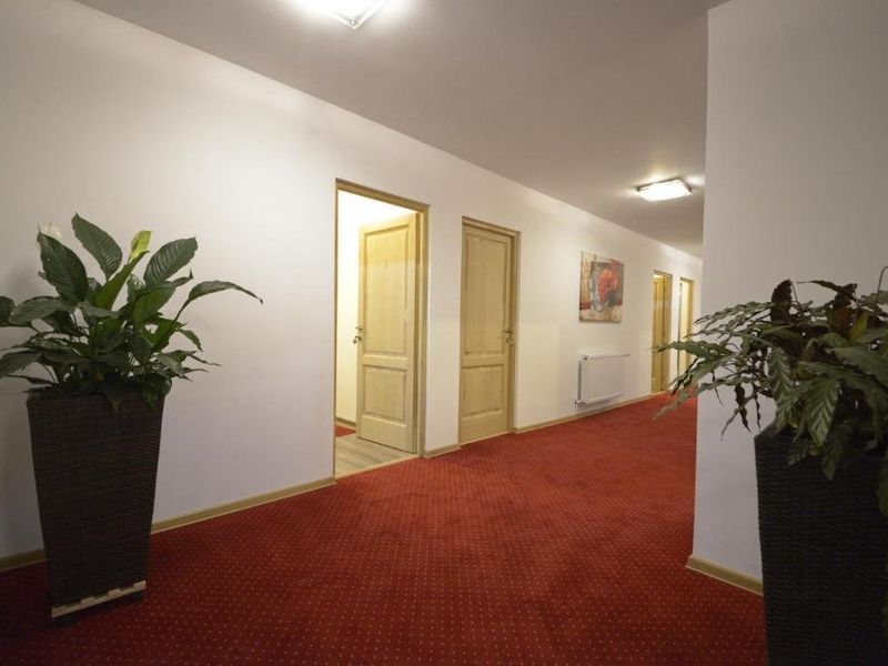 Hotel Photo 8