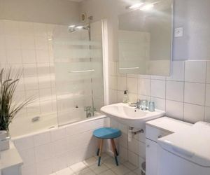 Apartment Granville appartement situe dans une residence au premier etage Granville France