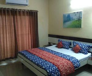 Hotel The Greetings Kharadi India