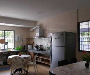 Ellis Lot 310 Kuching Malaysia