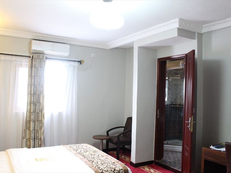 Hotel Photo 1