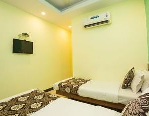 OYO 7062 Amana Suites Andheri East India