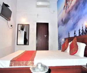 Luxmi Hotel Allahabad India