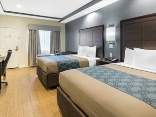Hotel pic Econo Lodge Inn & Suites Houston Willowbrook